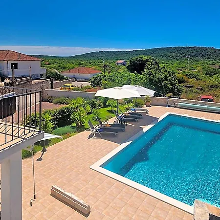 Modern In Grohote With Pool *